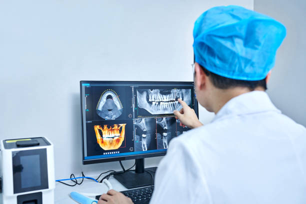 Best Emergency Orthodontic Repairs in Center Line, MI